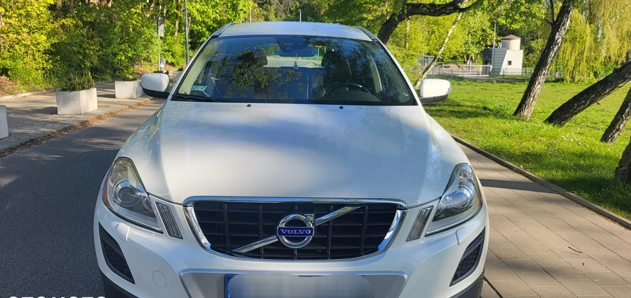 Volvo XC 60 cena 75000 przebieg: 163200, rok produkcji 2012 z Gdynia małe 232